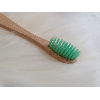 Brosse à dents en bambou simple pour adulte